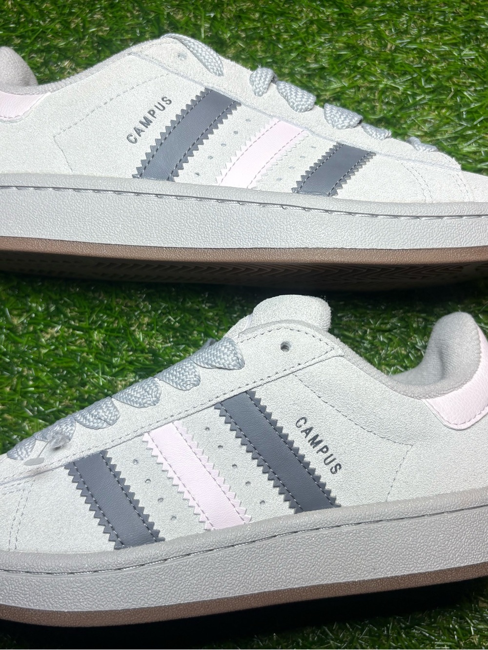 adidas Campus Sneakers in Light Gray & Pink youth 5.5, women’s 6.5